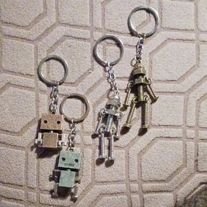 Robot Keychain Set in Metallic Tones